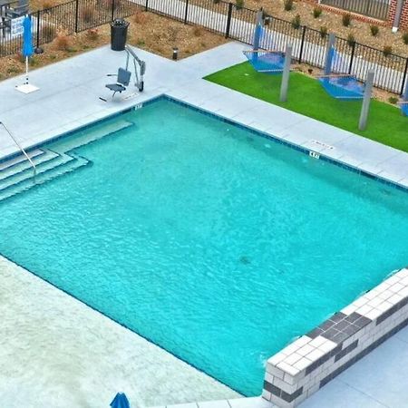Downtown Augusta Beauty 2 Bed Apt Exterior photo