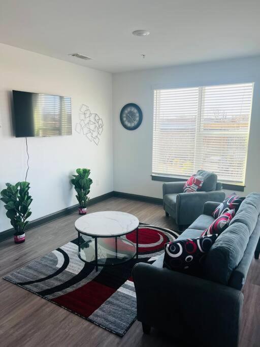 Downtown Augusta Beauty 2 Bed Apt Exterior photo